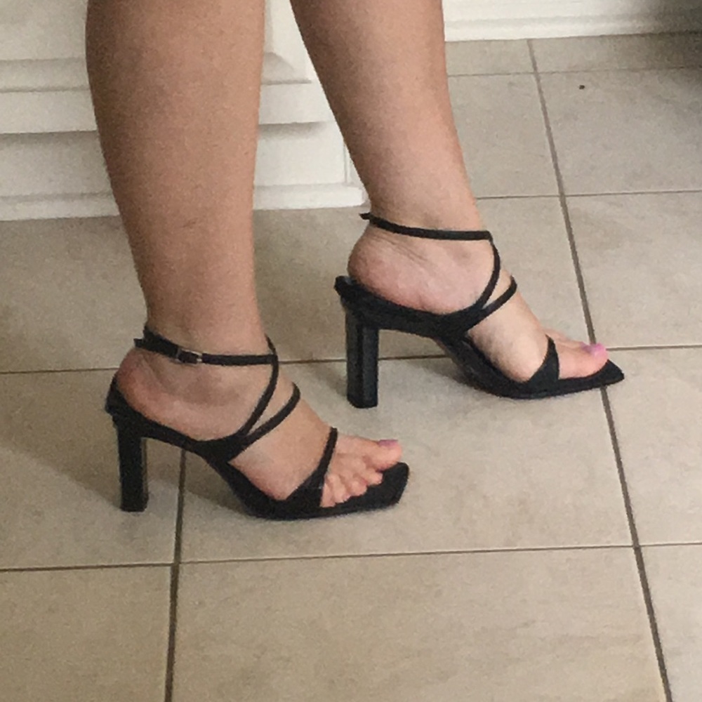 Black sandals
